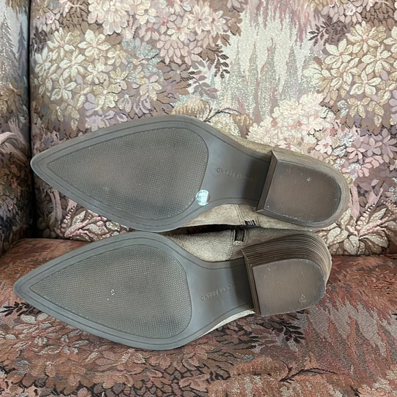Lucky Brand Size 9 Ellamy Tan Suede Booties with Pointed Toe - Picture 7 of 9